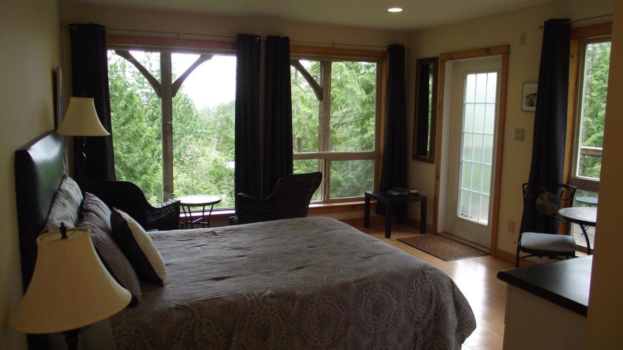 Secret Cove Cottage Suites Halfmoon Bay Ngoại thất bức ảnh